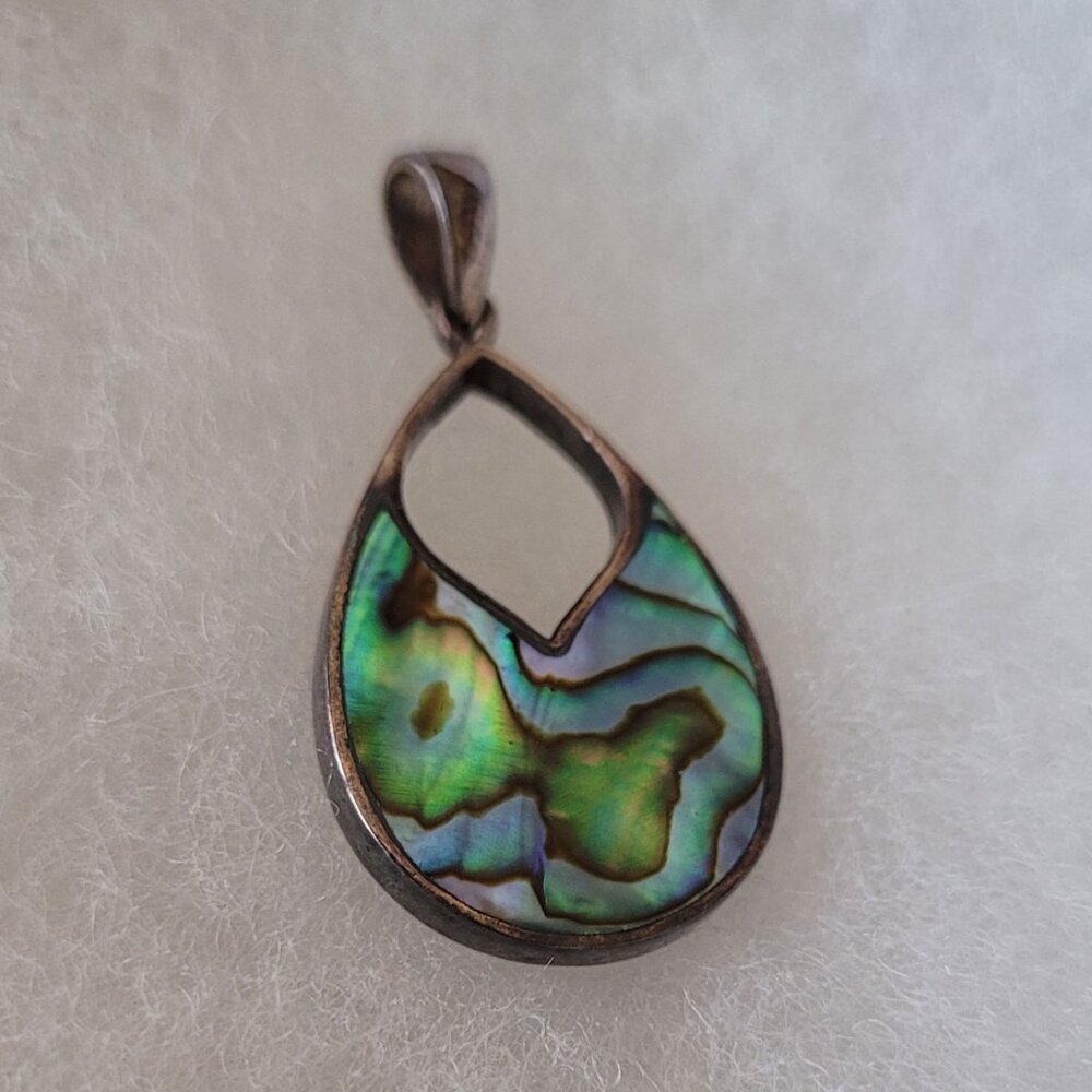 Pendant: Abalone wrapped in Silver